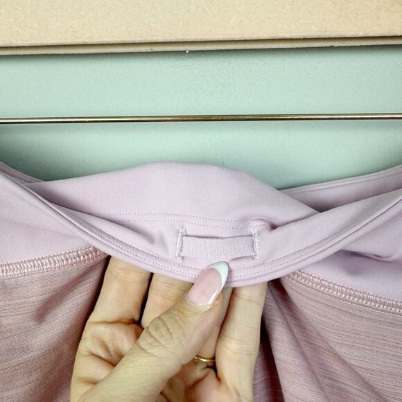 ATHLETA |  Run With It Textured 3.5” Inseam Hydrangea Pink Shorts Women’s Size M - Picture 6 of 13